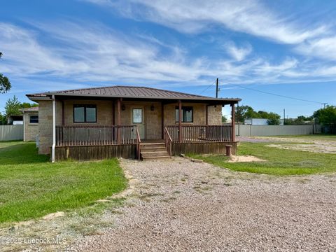 213 E 7th Street Idalou TX 79329