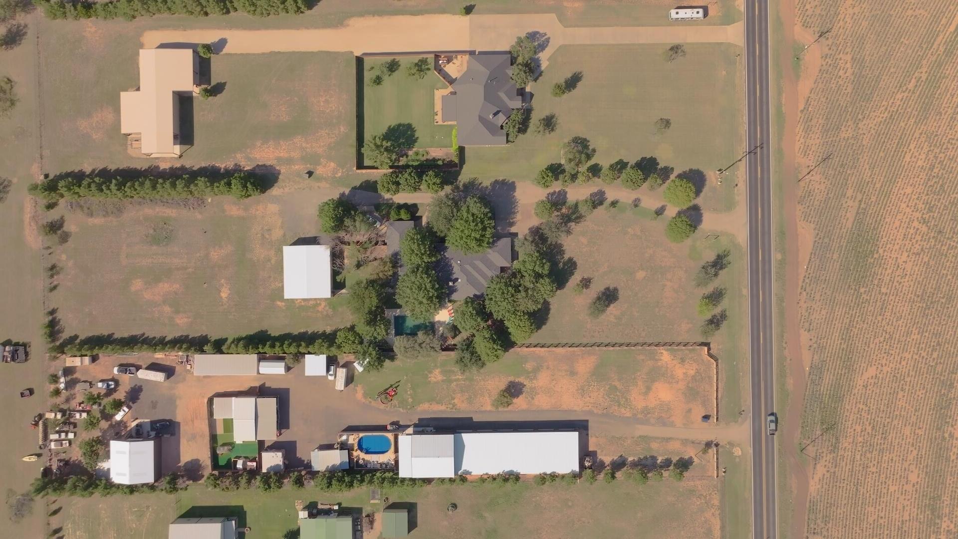 15610 FM 179