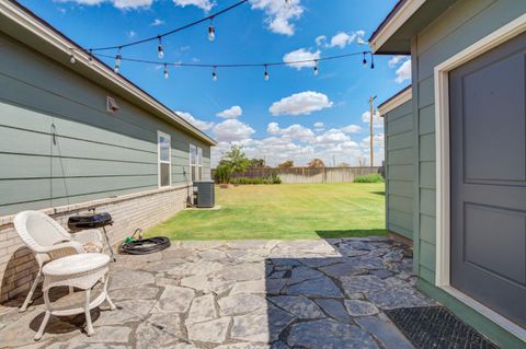 A home in Slaton