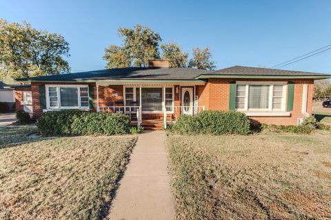 A home in Tahoka