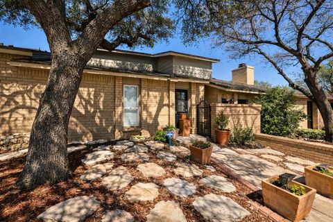 Photo of 3304 79th Street, Lubbock, TX 79423 (MLS # 202603188)