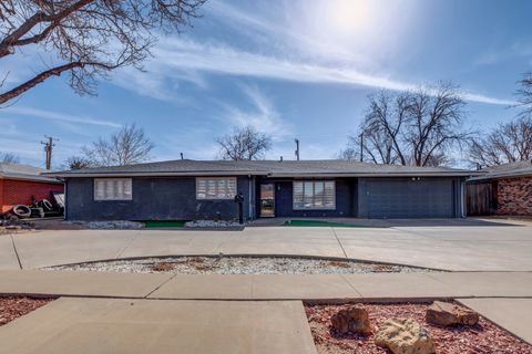 Photo of 5407 7th Street, Lubbock, TX 79416 (MLS # 202603458)