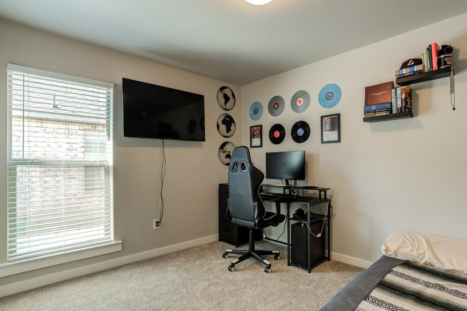 Lubbock, Texas 79416, United States, 3 Bedrooms Bedrooms, ,2 BathroomsBathrooms,Residential,Active,38474