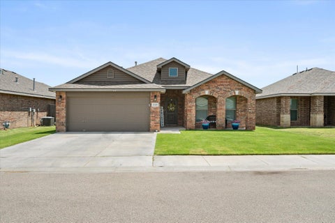 Photo of 13315 Vernon Avenue, Lubbock, TX 79423 (MLS # 202610754)