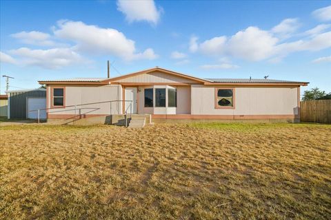 Photo of 1610 Xavier Street, Lubbock, TX 79403 (MLS # 202607588)