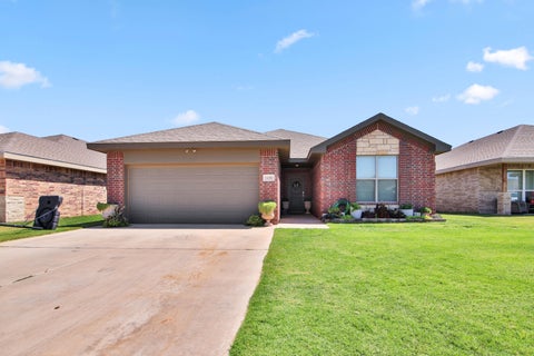 Photo of 1430 14th Street, Shallowater, TX 79363 (MLS # 202613650)