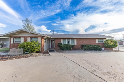 Photo of 712 W 7th Street, Idalou, TX 79329 (MLS # 202614519)