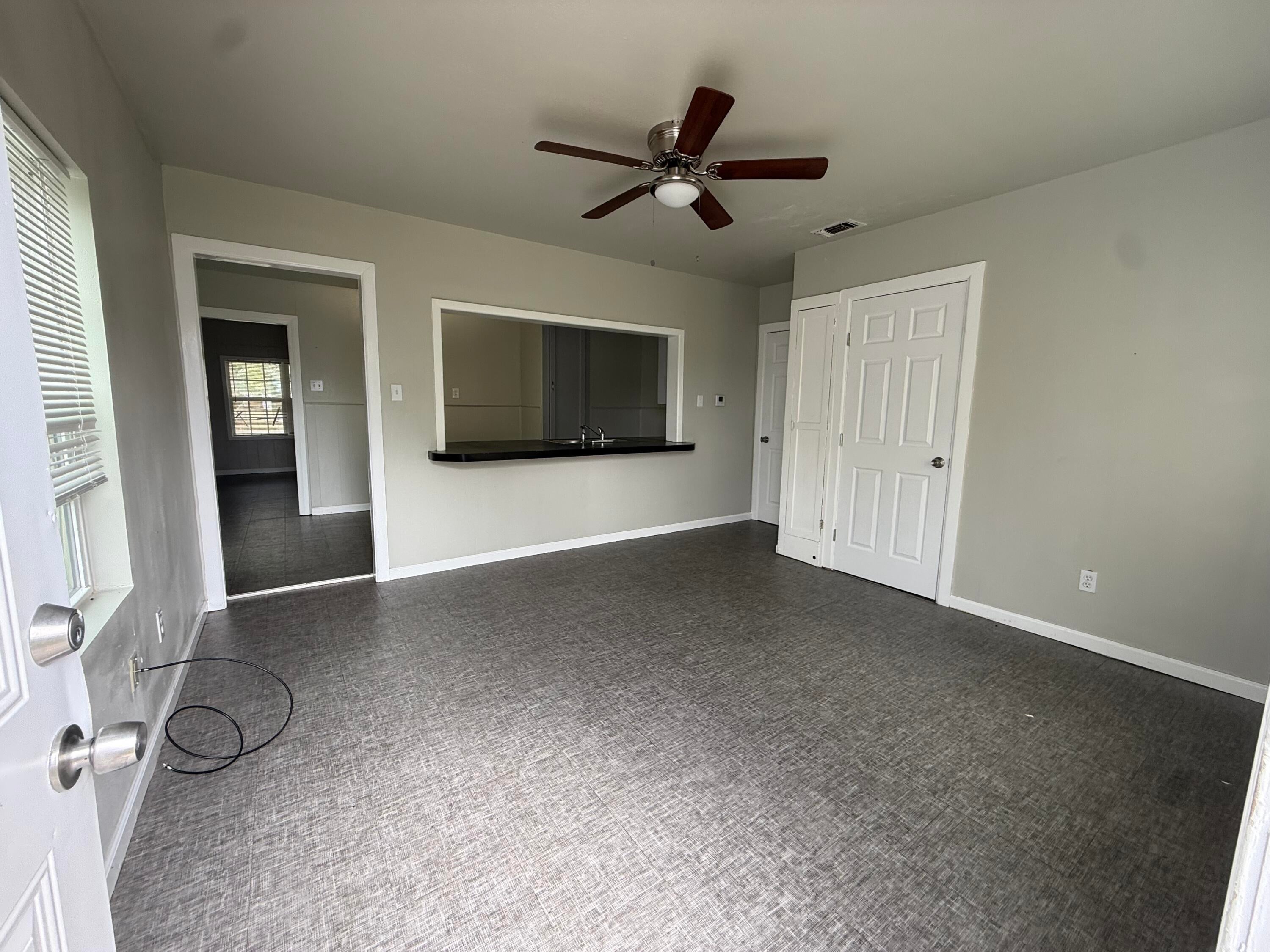 1523 23rd Street - Photo 4