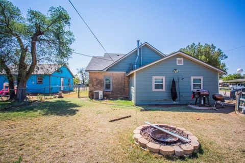 A home in Ralls