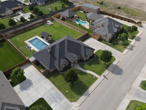Photo of 10304 Kline Avenue, Lubbock, TX 79424 (MLS # 202607314)