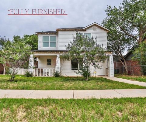 Photo of 1920 16th Street, Lubbock, TX 79401 (MLS # 202606701)