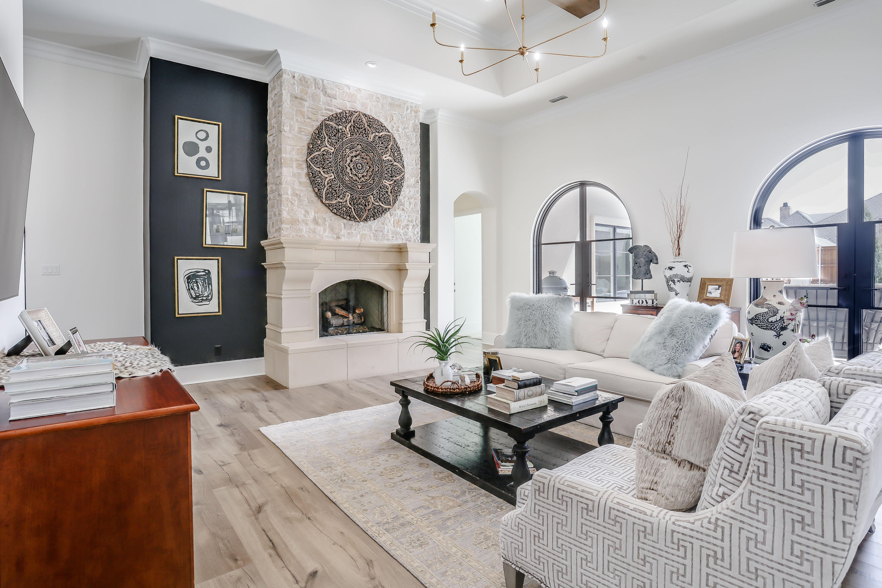 11709 Uxbridge Avenue