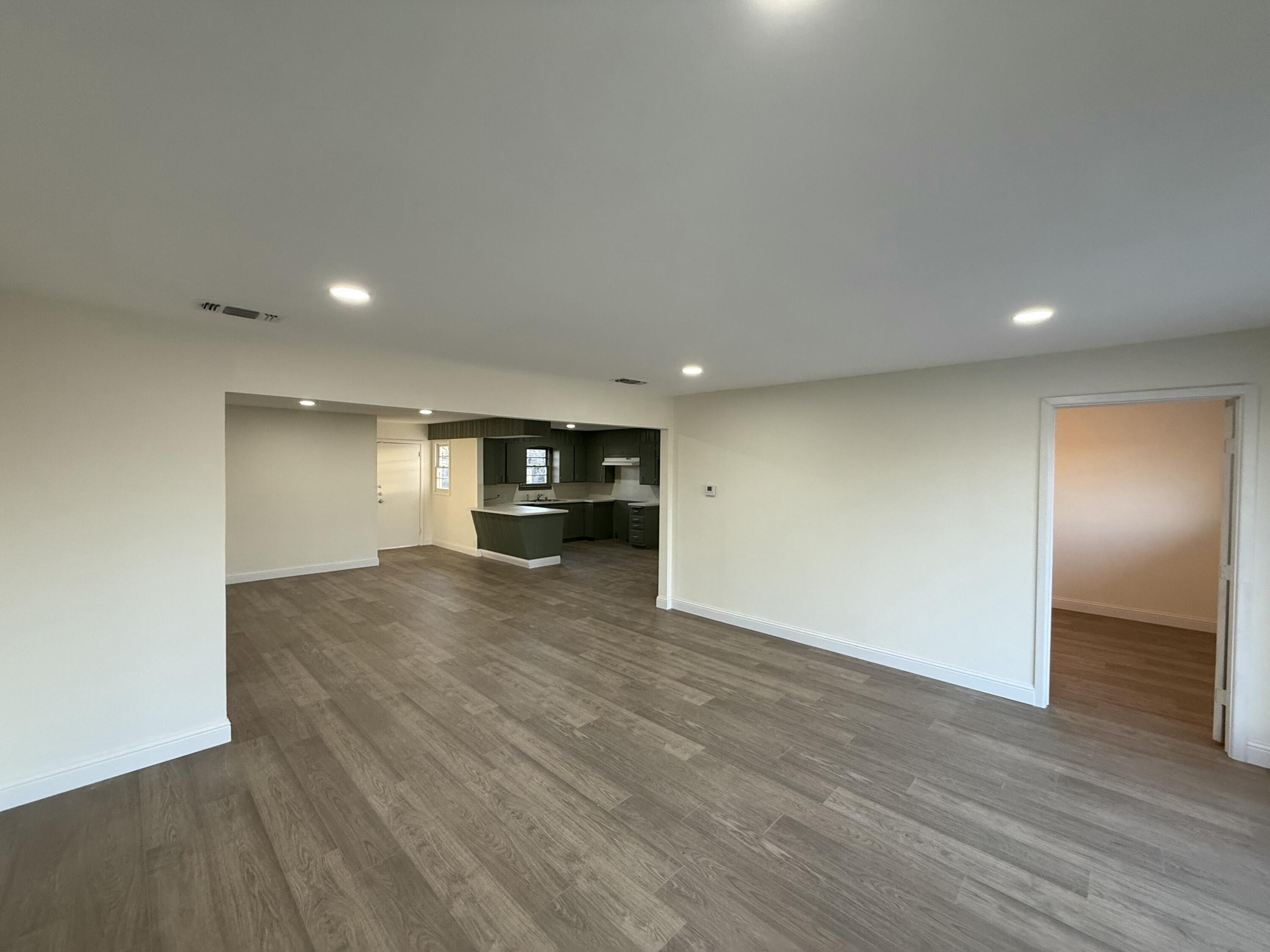 3613 42nd Street