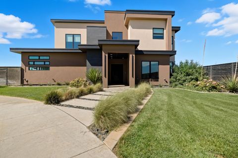 Photo of 14802 Oxford Avenue, Lubbock, TX 79423 (MLS # 202602947)