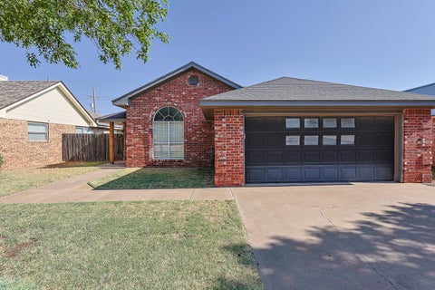Photo of 2316 91st Street, Lubbock, TX 79423 (MLS # 202612391)