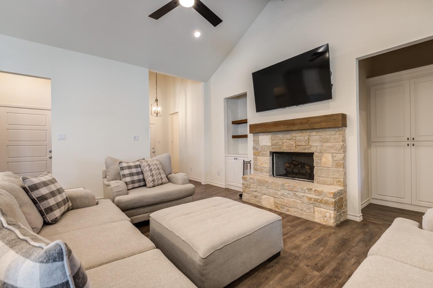 Lubbock, Texas 79423, United States, 4 Bedrooms Bedrooms, ,2 BathroomsBathrooms,Residential,Active,59340