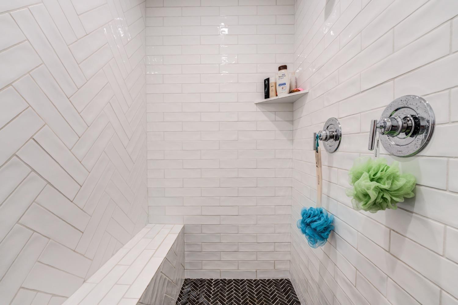 Lubbock, Texas 79423, United States, 4 Bedrooms Bedrooms, ,2 BathroomsBathrooms,Residential,Active,59340