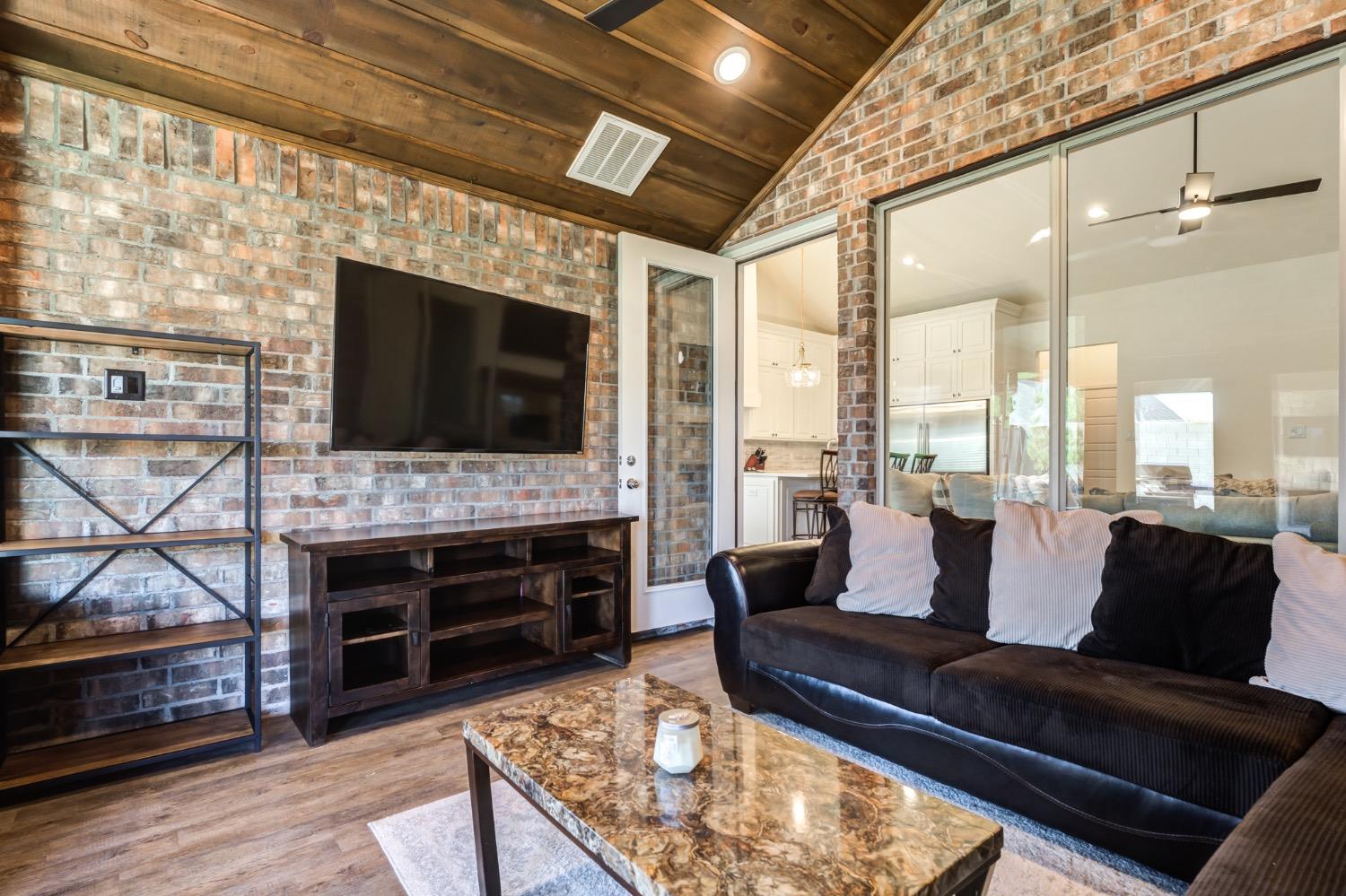 Lubbock, Texas 79423, United States, 4 Bedrooms Bedrooms, ,2 BathroomsBathrooms,Residential,Active,59340