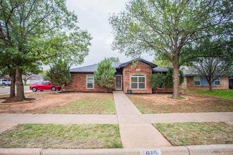 Photo of 414 Ironton Avenue, Lubbock, TX 79416 (MLS # 202613622)