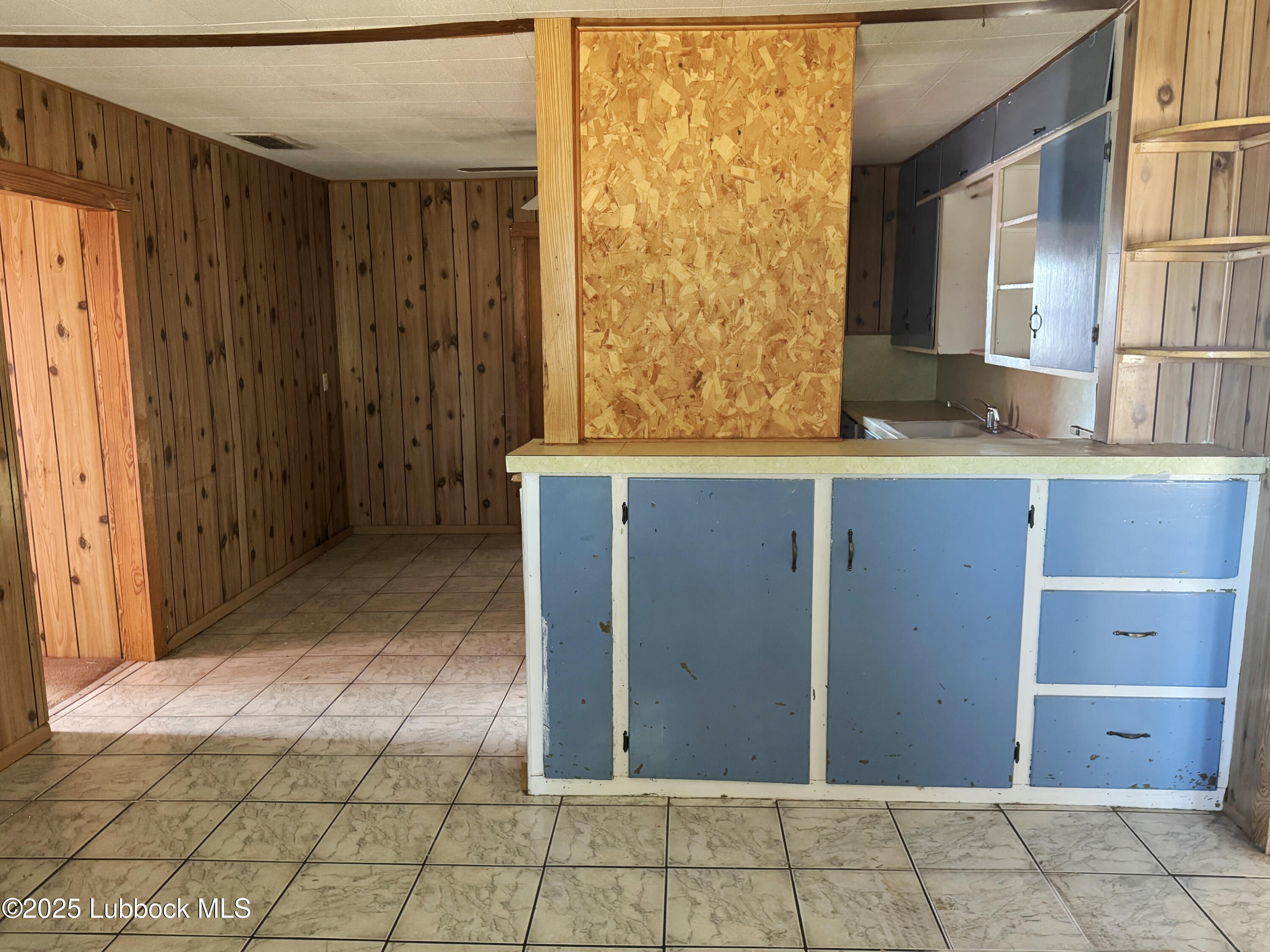 420 E Locust Street, Lockney, TX, 79241 3 420 E Locust Street