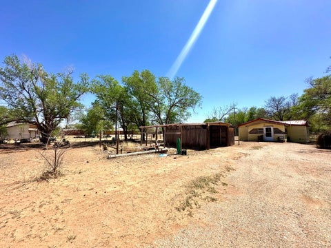 Photo of 1313 S 3rd Street, Tahoka, TX 79373 (MLS # 202611412)