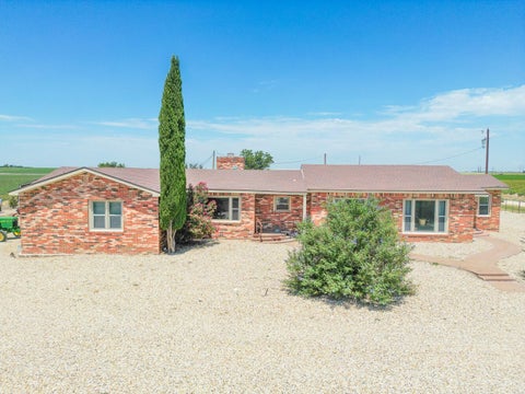 Photo of 18902 C R 2930, Slaton, TX 79364 (MLS # 202610745)
