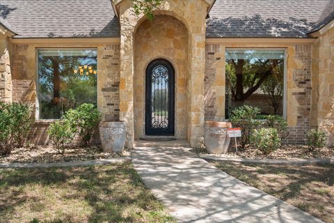 Photo of 10301 Norfolk Avenue, Lubbock, TX 79423 (MLS # 202608186)