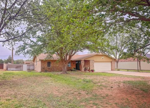 2931 Mockingbird Lane Denver City TX 79323