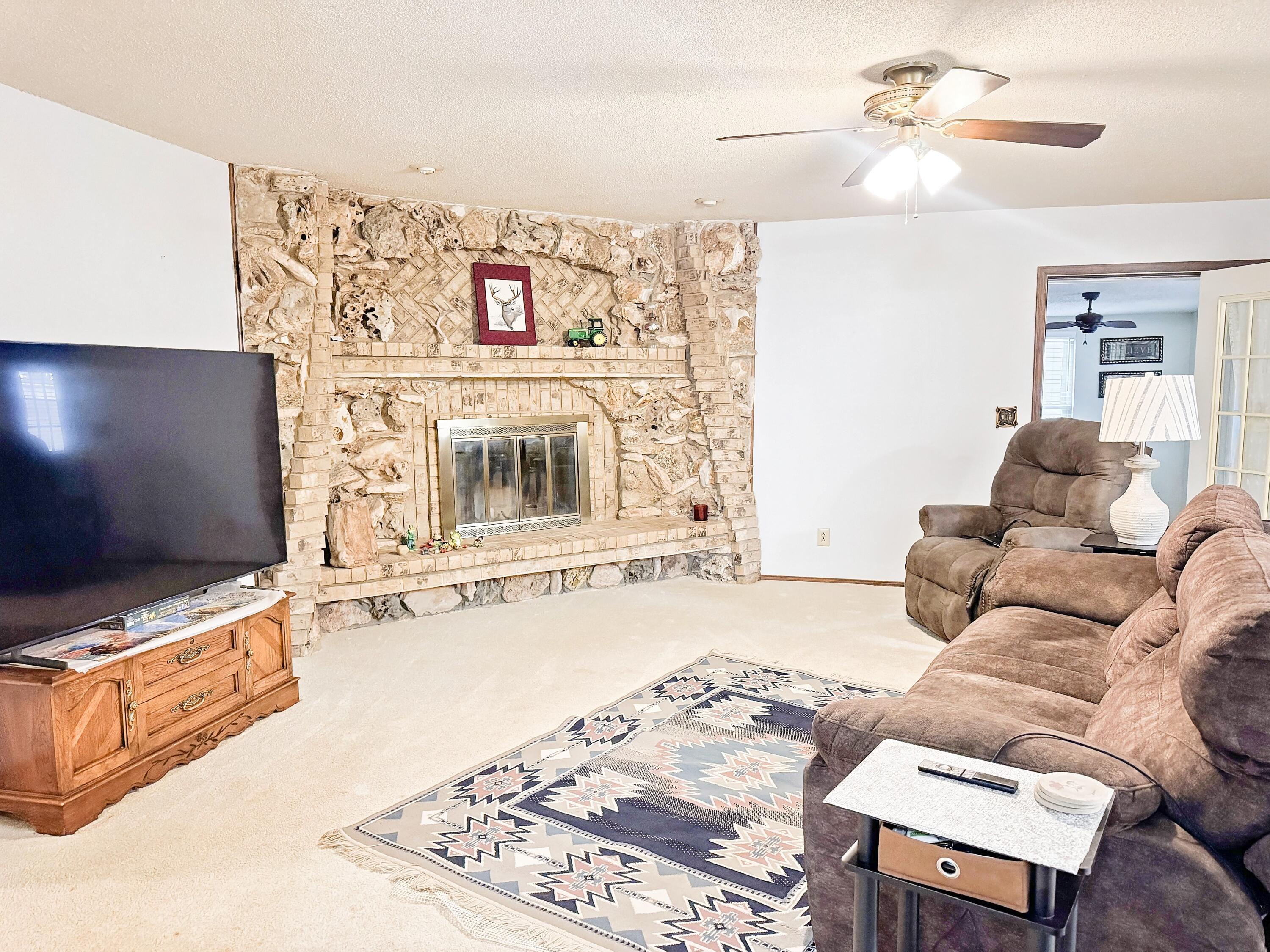 2931 Mockingbird Lane