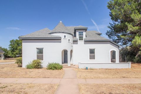 A home in Sweetwater