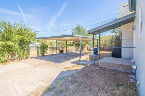 A home in Sweetwater