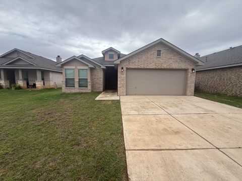Photo of 13709 Terrell Avenue, Lubbock, TX 79423 (MLS # 202608461)