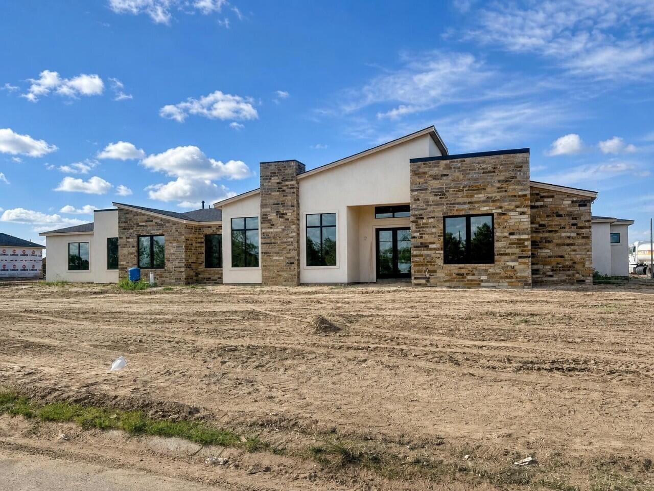 7918 County Road 6230