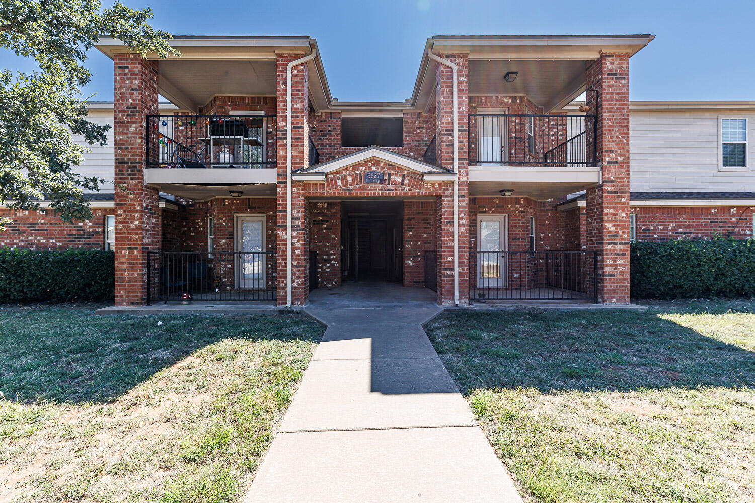 Package Property 6th Street