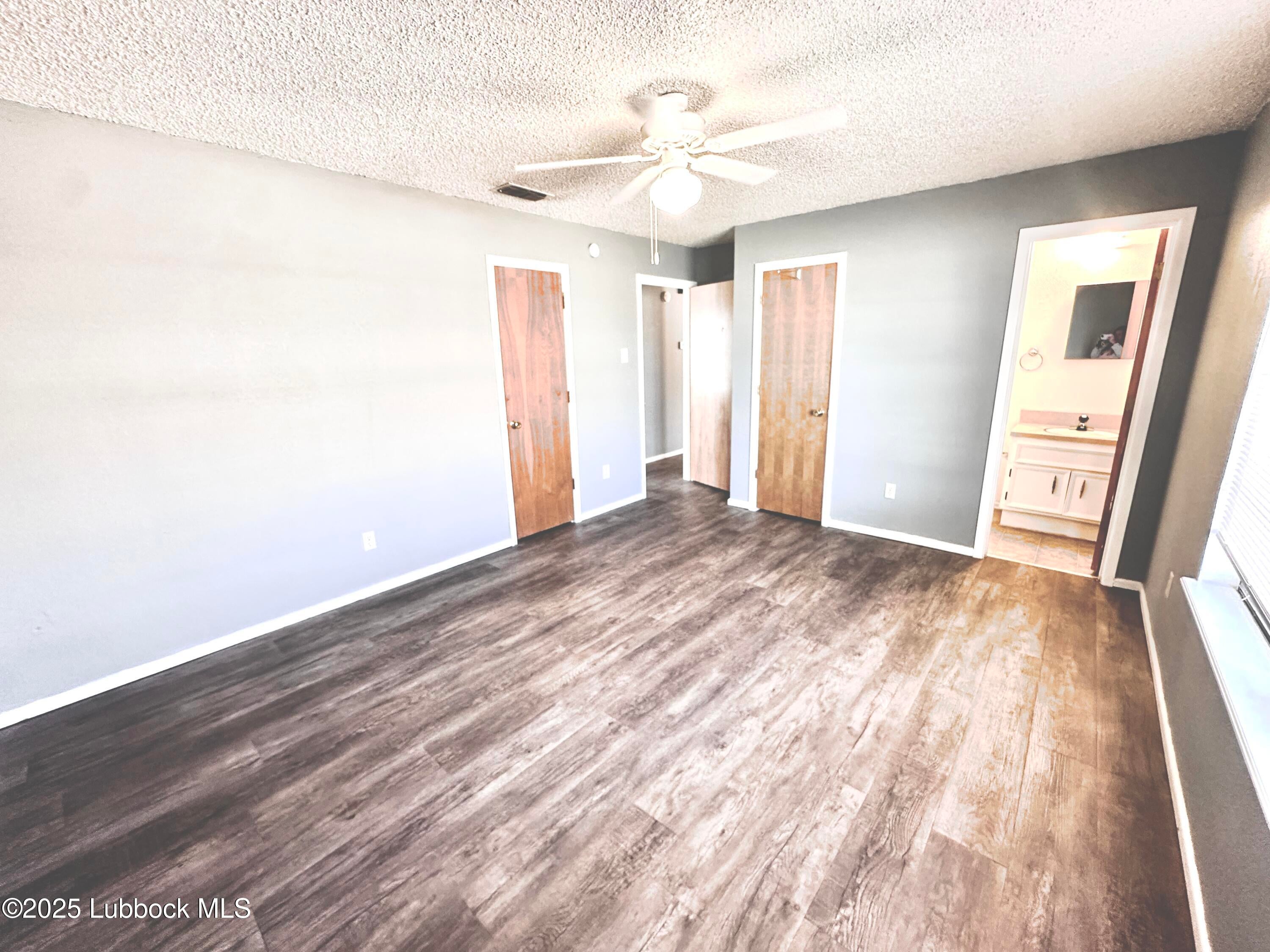 6505 21st Street - Photo 2