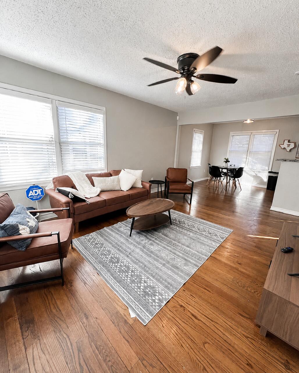2608 32nd Street