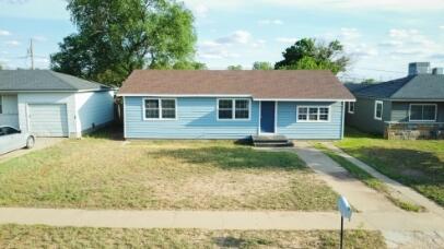 Photo of 312 36th Street, Snyder, TX 79549 (MLS # 202612709)