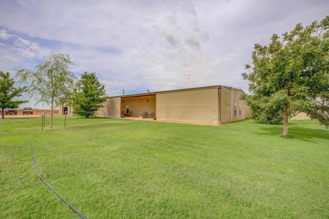 A home in Ropesville