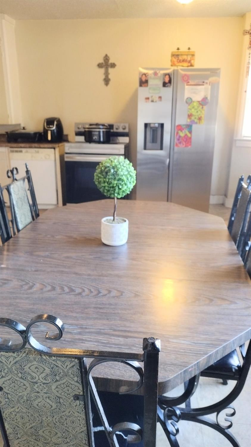 Lubbock, Texas 79411, United States, 3 Bedrooms Bedrooms, ,2 BathroomsBathrooms,Residential,Active,18982