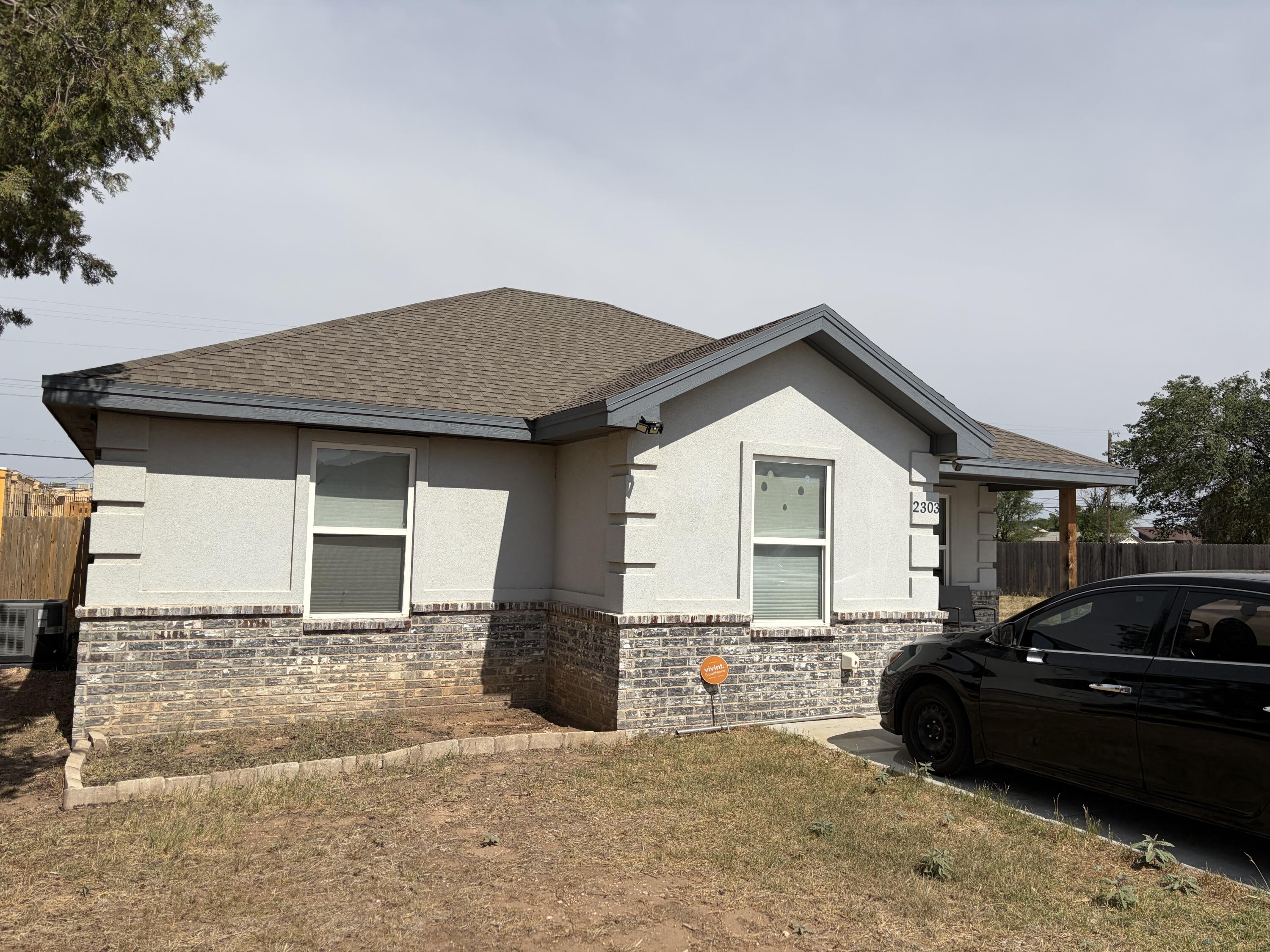 2303 Elm Avenue