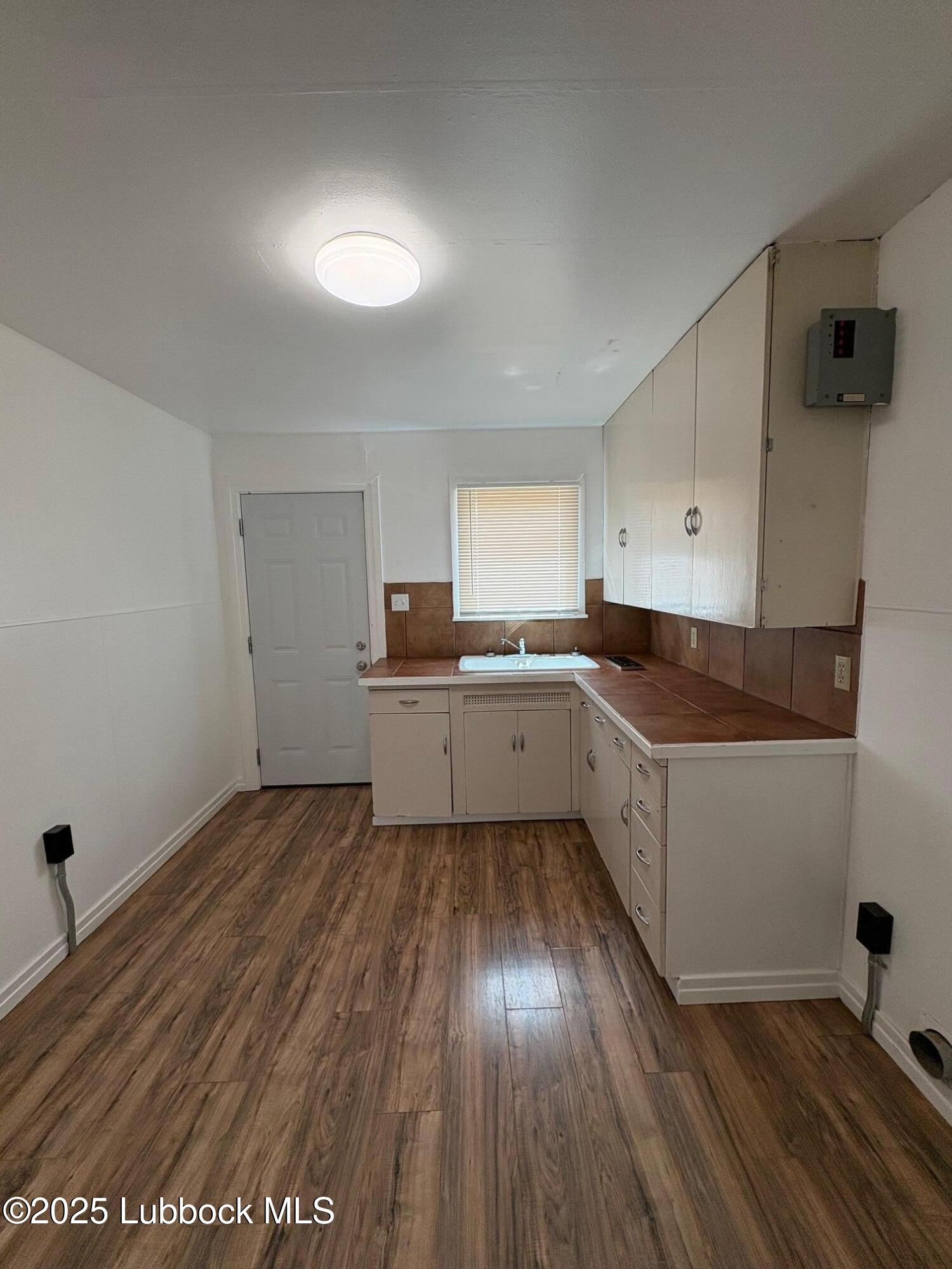 2005 N 6th Street, Tahoka, TX, 79373 3 2005 N 6th Street