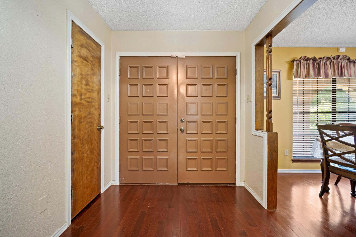 8512 Louisville Drive