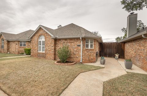 Photo of 5712 81st Street, Lubbock, TX 79424 (MLS # 202606133)