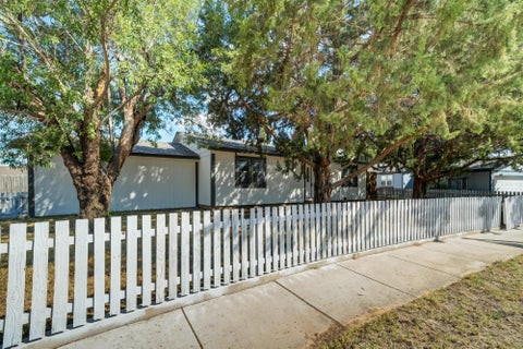 Photo of 9109 Canton Avenue, Lubbock, TX 79423 (MLS # 202613025)