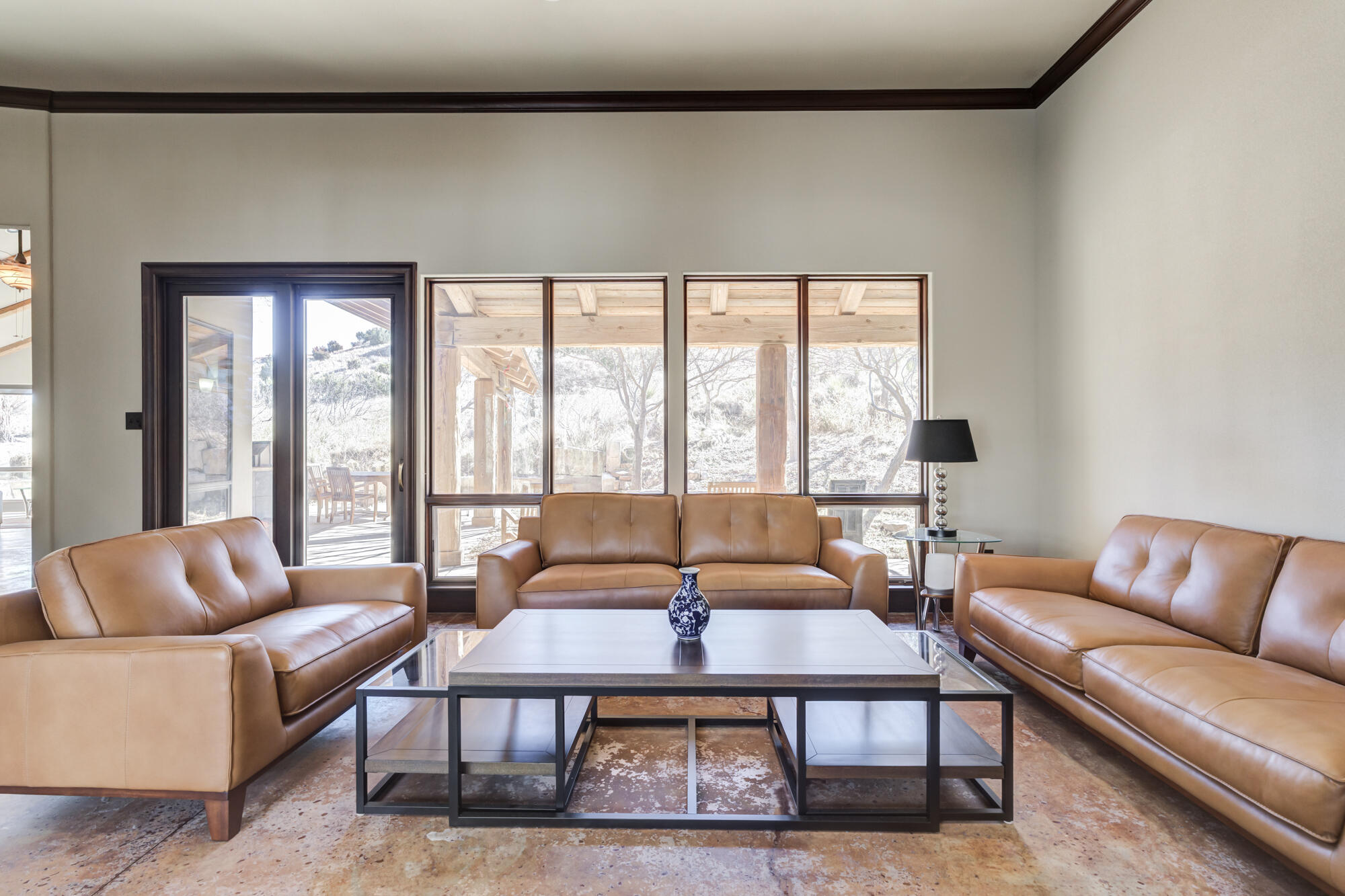 41 S Lakeshore Drive