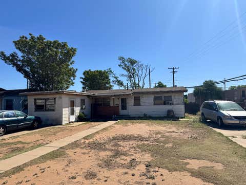 Photo of 6127 Avenue Q, Lubbock, TX 79412 (MLS # 202611539)