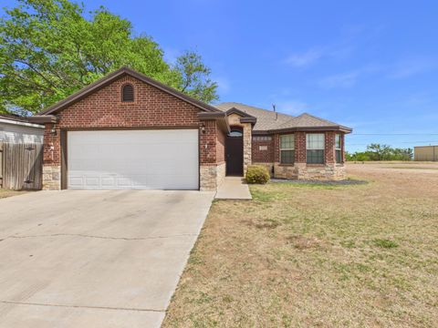 Photo of 211 Dowden Road, Wolfforth, TX 79382 (MLS # 202606258)