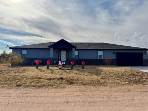 A home in Denver City