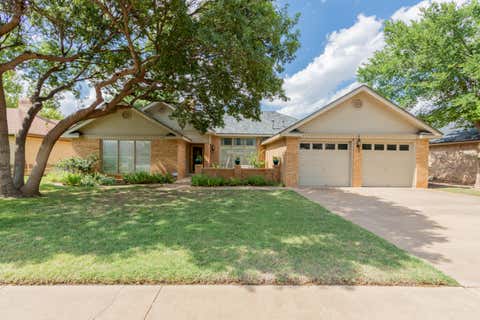 Photo of 5812 79th Street, Lubbock, TX 79424 (MLS # 202608286)