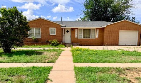 Photo of 701 W 6th Street, Post, TX 79356 (MLS # 202607855)